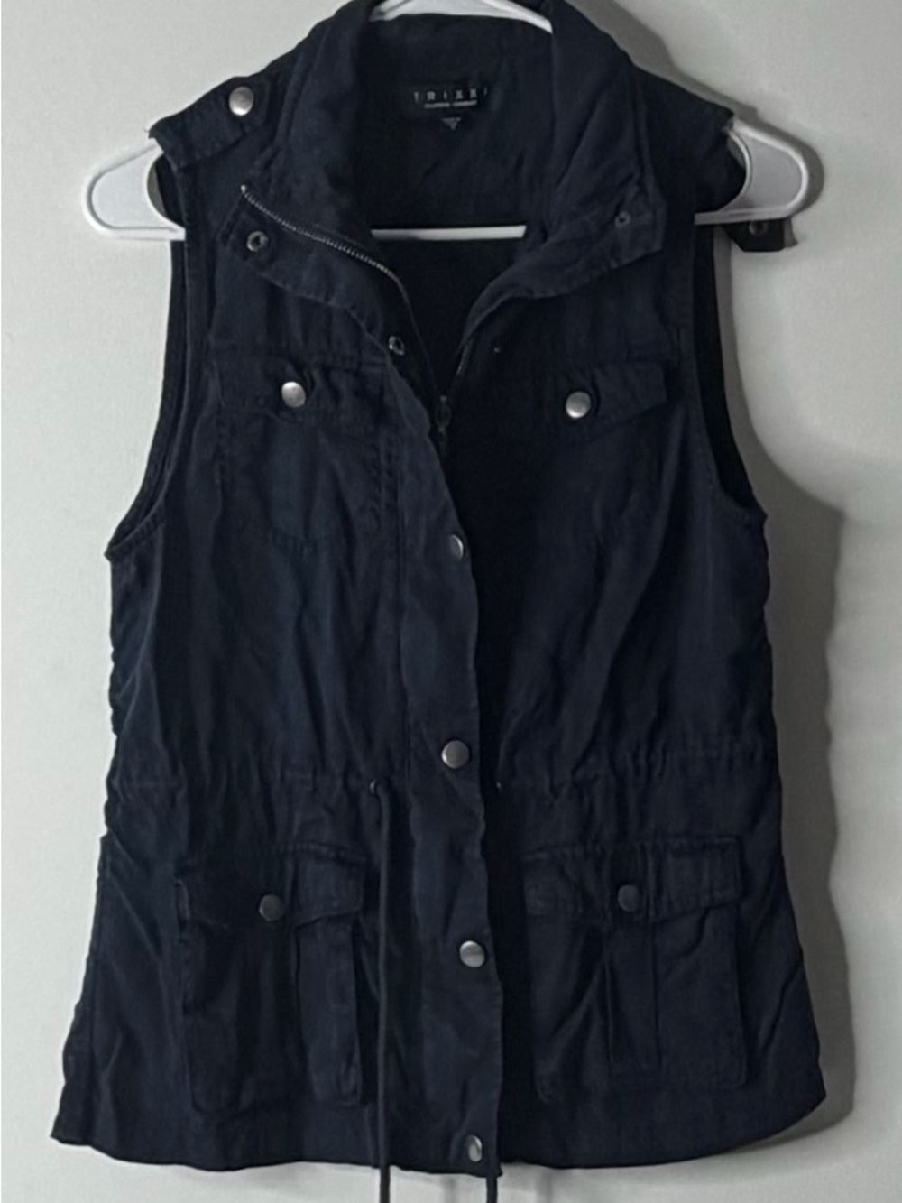 Trixxi Black Sleeveless Utility Vest with Front Pockets